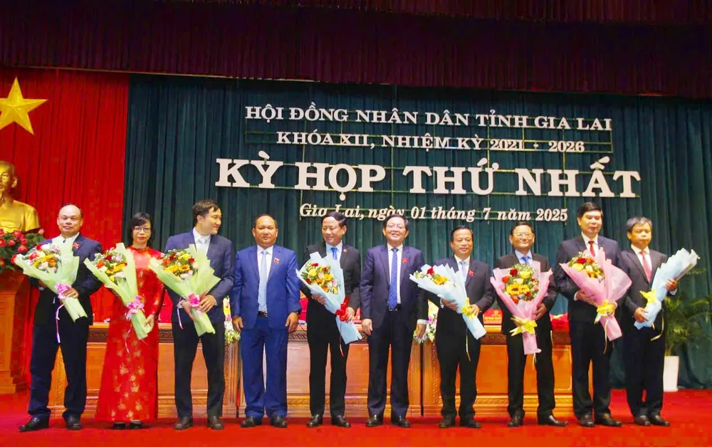 hdnd-tinh-gia-lai-to-chuc-ky-hop-dau-tien-sau-sap-nhap-tinh-cong-bo-nhan-su-lanh-dao-chu-chot.jpg