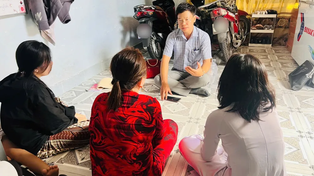 Khởi tố, bắt tạm giam người cha bị tố hiếp dâm 2 con gái ruột ở TP.HCM