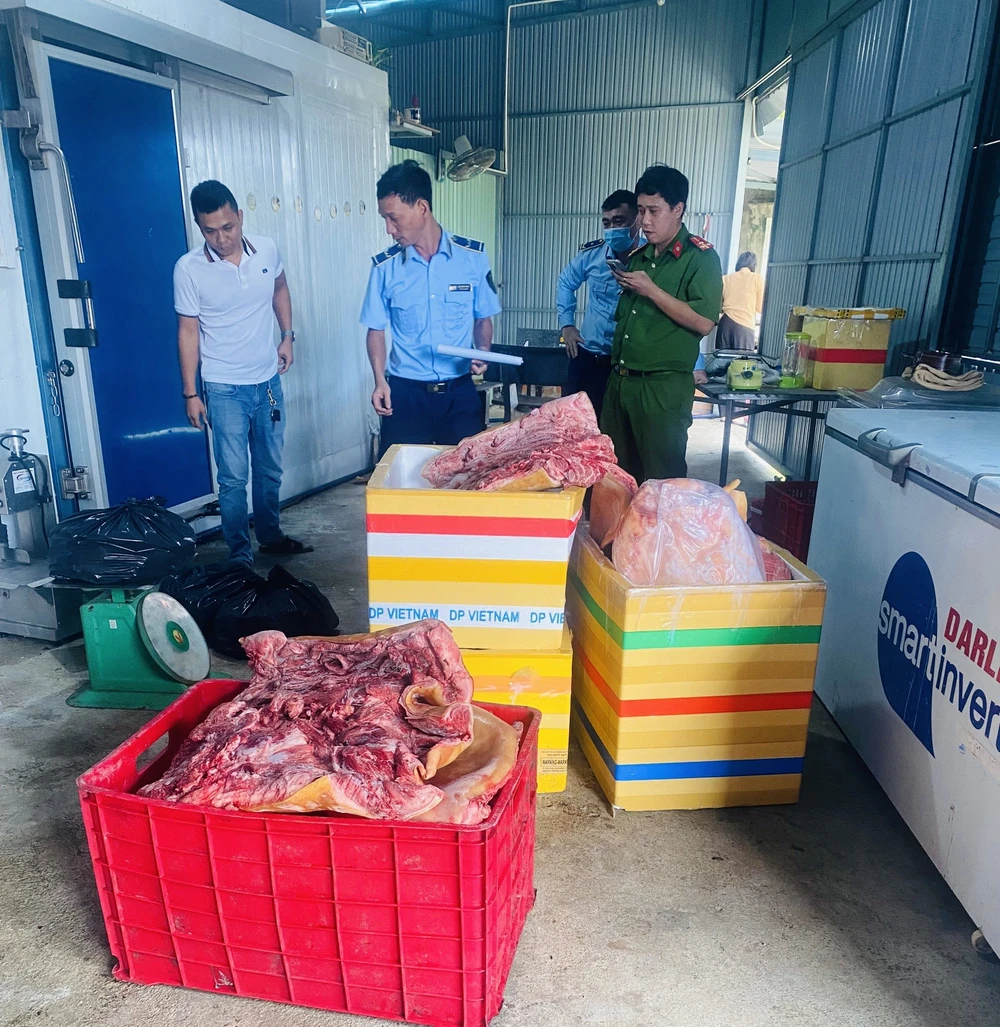 quản lý thị trường.jpg