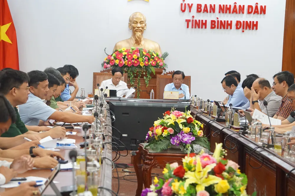 Đoàn công tác của Bộ trưởng Lê Minh Hoan làm việc tại tỉnh Bình Định. UBND tỉnh