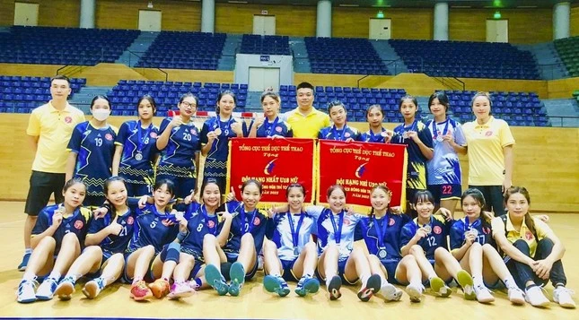 huấn luyện viên