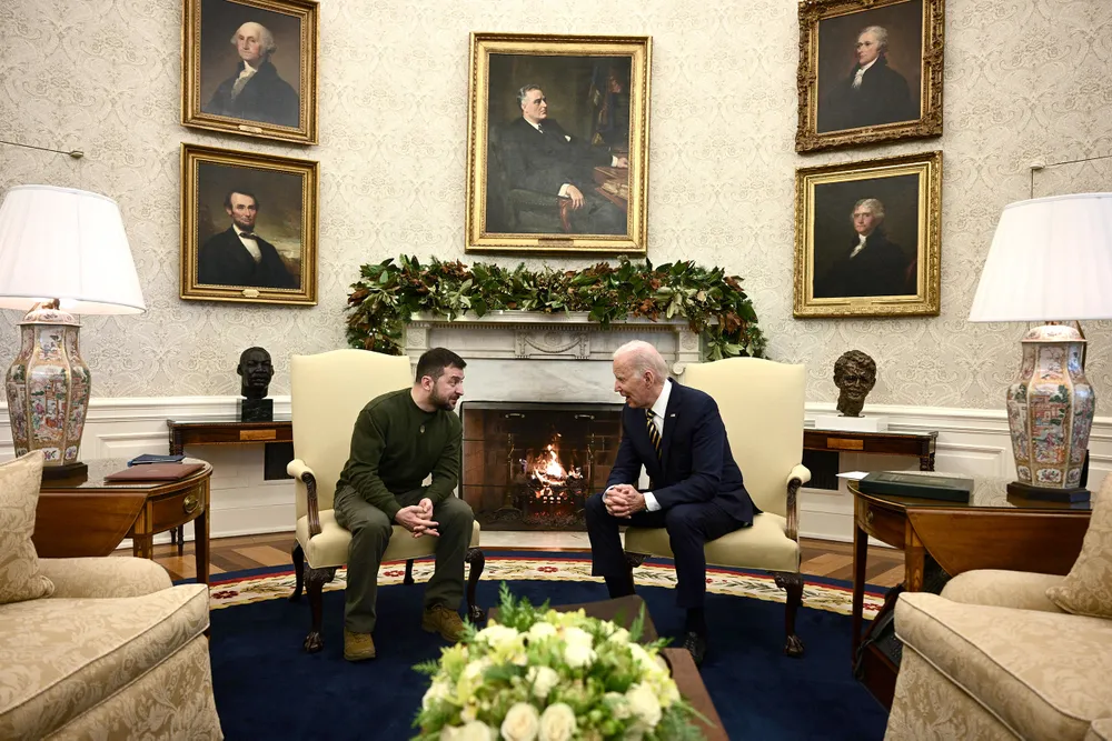 Sau họp báo, hai nhà lãnh đạo hội đàm tại Phòng Bầu dục của Nhà Trắng. Ảnh: AFP