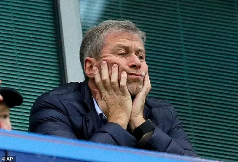 Tỉ phú Roman Abramovich. Ảnh: AP Tỉ phú Roman Abramovich. Ảnh: AP