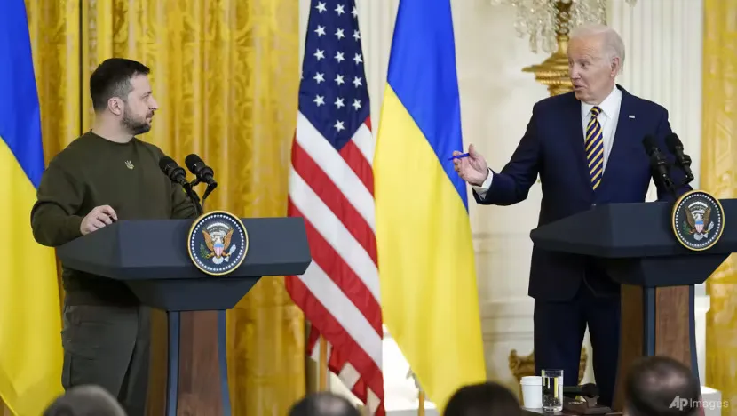 Tổng thống Mỹ Joe Biden phát biểu trong cuộc họp báo với Tổng thống Ukraine Volodymyr Zelensky vào tháng 12-2022. Ảnh: AP Tổng thống Mỹ Joe Biden phát biểu trong cuộc họp báo với Tổng thống Ukraine Volodymyr Zelensky vào tháng 12-2022. Ảnh: AP