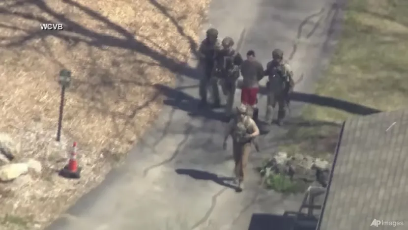 Nghi phạm Jack Teixeira bị bắt giữ tại Dighton, Massachusetts. Ảnh: AP