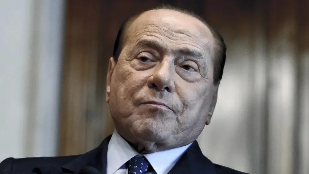 Cựu Thủ tướng Ý Silvio Berlusconi. Ảnh: CNN Cựu Thủ tướng Ý Silvio Berlusconi. Ảnh: CNN