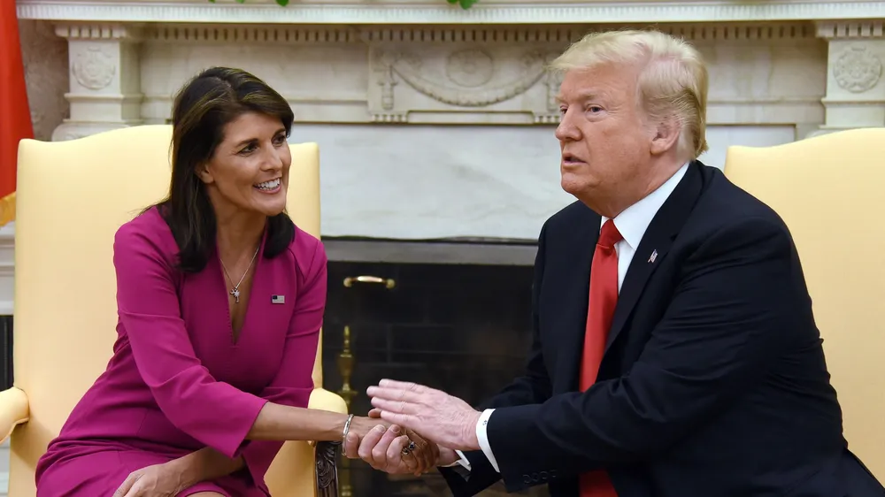Cựu Tổng thống Mỹ Donald Trump và bà Nikki Haley - cựu đại sứ Mỹ tại Liên Hợp Quốc. Ảnh: AFP Cựu Tổng thống Mỹ Donald Trump và bà Nikki Haley - cựu đại sứ Mỹ tại Liên Hợp Quốc. Ảnh: AFP