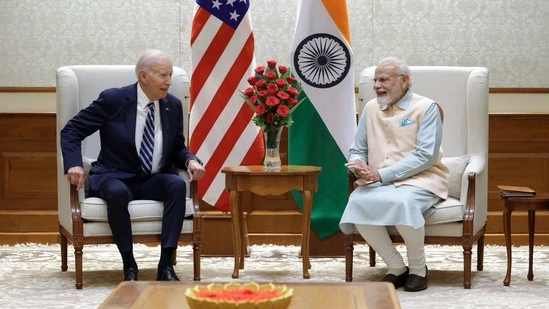 Thủ tướng Ấn Độ Narendra Modi (phải) tiếp Tổng thống Mỹ Joe Biden tại thủ đô New Delhi (Ấn Độ) ngày 8-9. Ảnh: NDTV