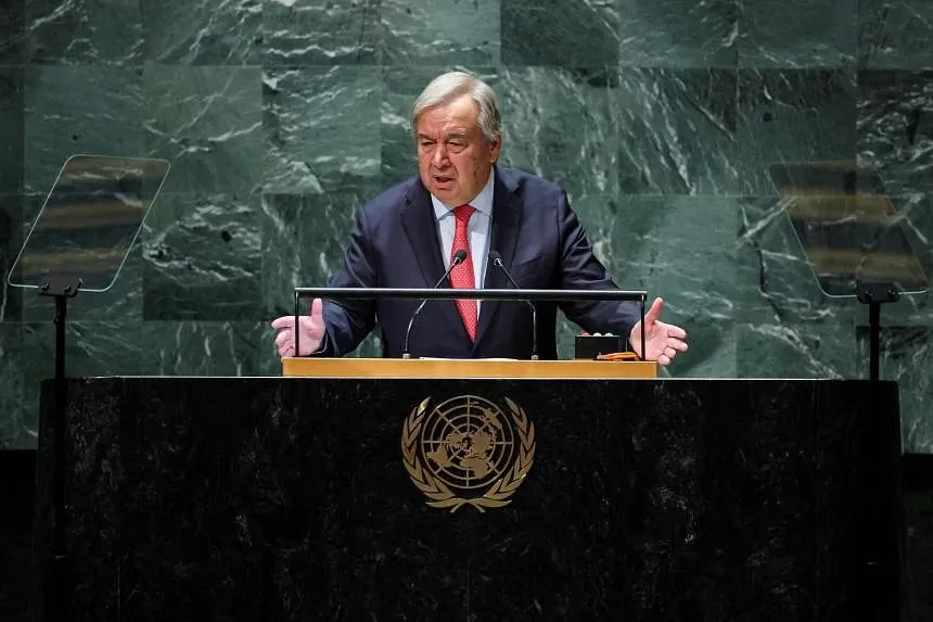 Tổng thư ký Liên Hợp Quốc Antonio Guterres trong cuộc họp ngày 26-9 của Đại hội đồng LHQ. Ảnh: REUTERS LHQ cảnh báo nguy cơ hủy diệt do hạt nhân khi Triều Tiên nói ‘đang trên bờ vực chiến tranh’