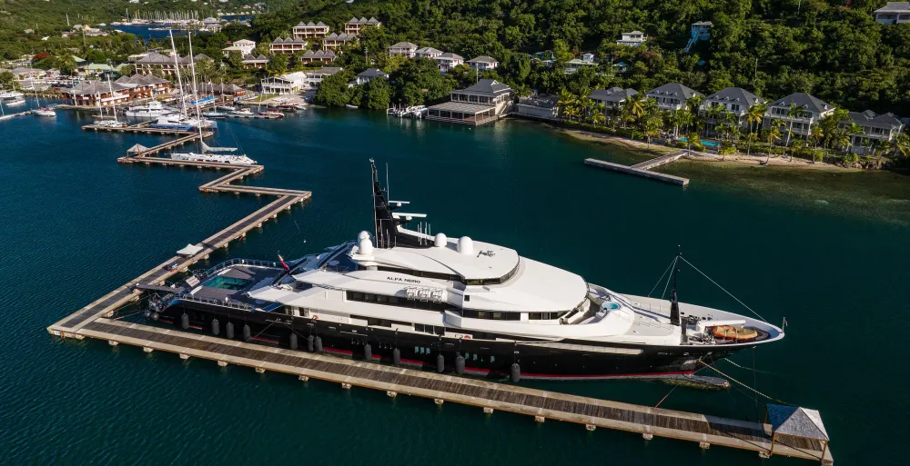 Nhiều nước đau đầu vì tịch thu du thuyền của tài phiệt Nga