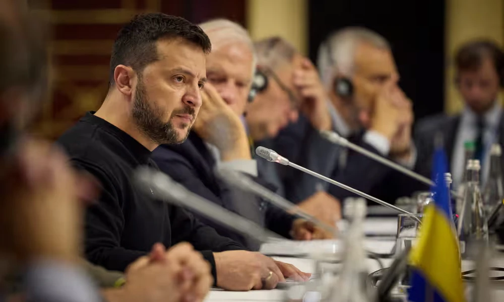 Ngoại trưởng EU họp tại Kiev, cam kết sát cánh cùng Ukraine