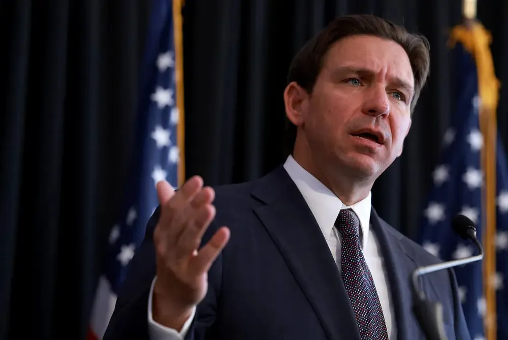 Thống đốc bang Florida - ông Ron DeSantis. Ảnh: GETTY IMAGES Các ứng viên đảng Cộng hòa chỉ trích ông Biden về vụ tấn công ở Israel