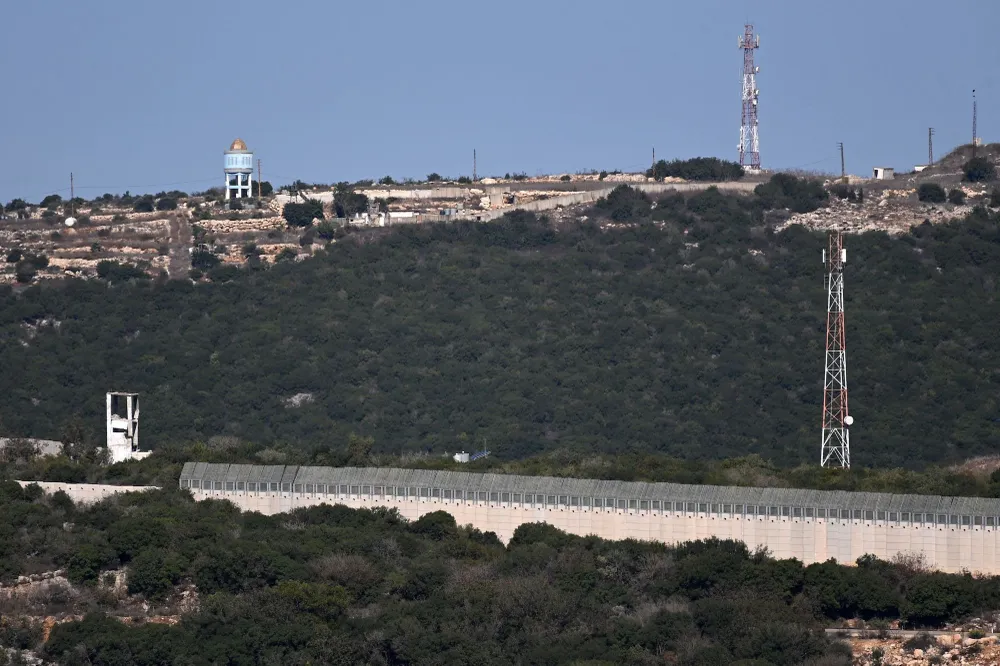Khu vực biên giới Israel-Lebaon ngày 21-10. Ảnh: AFP israel-lebanon.jpg