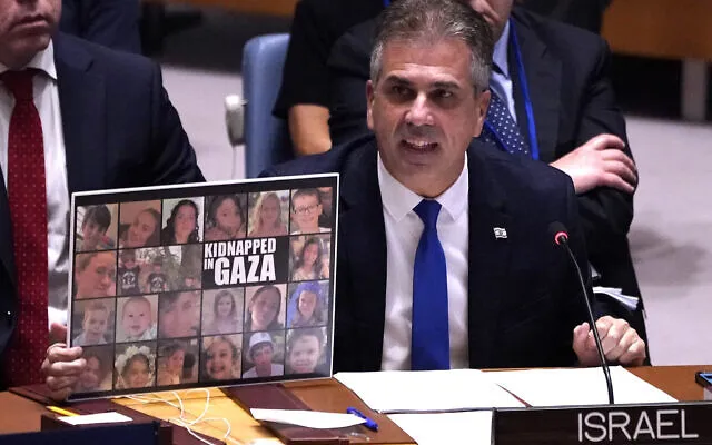 Ngoại trưởng Israel Eli Cohen phát biểu trong cuộc họp của HĐBA LHQ ở TP New York (Mỹ) ngày 24-10. Ảnh: AP LHQ-Israel.jpg