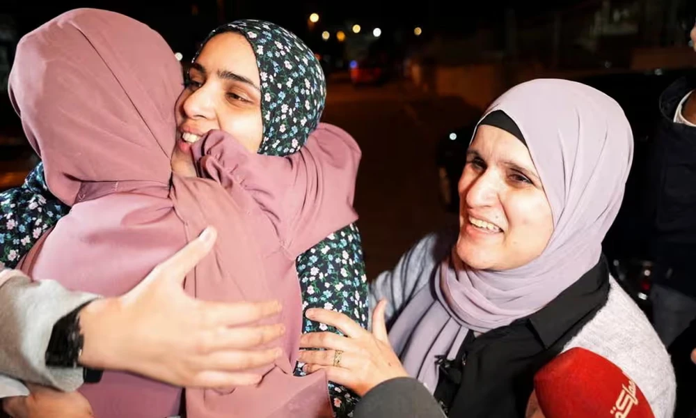 Hamas thả 24 con tin, có công dân Thái Lan, Philippines