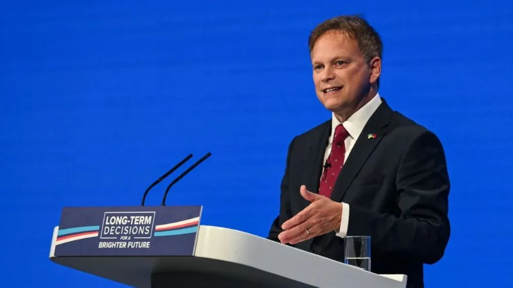 Anh báo động nguy cơ can thiệp bầu cử