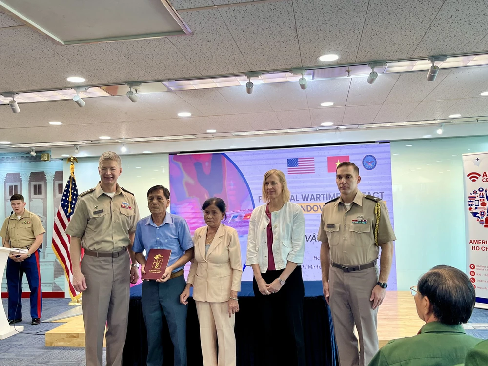 Mỹ trao trả kỷ vật chiến tranh lần đầu tiên tại TP.HCM
