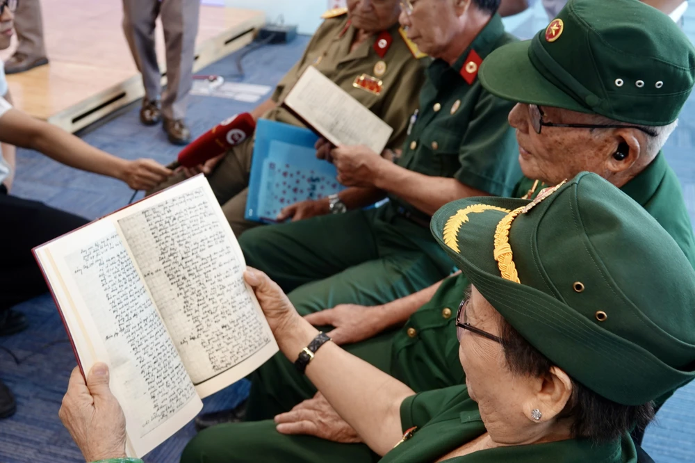 Mỹ trao trả kỷ vật chiến tranh lần đầu tiên tại TP.HCM