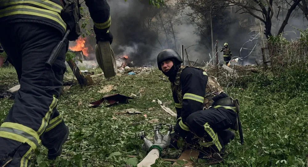 Bom lượn giúp Nga thắng thế ở Kharkiv, Ukraine có thể ứng phó thế nào?