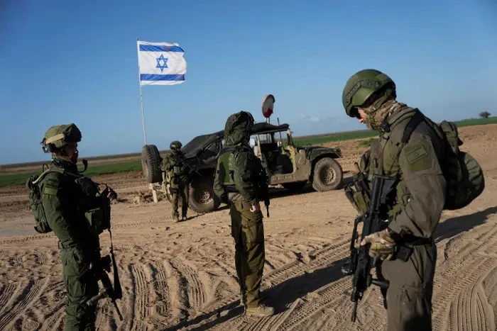 Binh sĩ Israel gần biên giới Dải Gaza (miền nam Israel). Ảnh: AP truc-khang-chien-iran-1.jpg