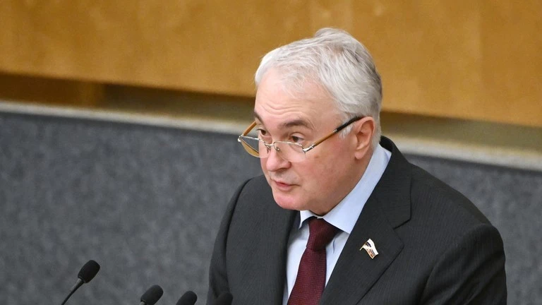 Chủ tịch Ủy ban Quốc phòng của Duma Quốc gia Nga (Hạ viện Nga) Andrey Kartapolov. Ảnh: RIA NOVOSTI Nga nêu khả năng tấn công sân bay nước ngoài có tiêm kích F-16
