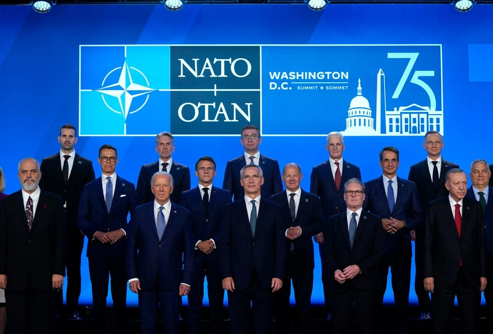 Các nhà lãnh đạo Tổ chức Hiệp ước Bắc Đại Tây Dương (NATO) tại thượng đỉnh của khối ở thủ đô Washington D.C, (Mỹ) ngày 10-7. Ảnh: GETTY IMAGES Trung Quốc lên tiếng về tuyên bố chung của NATO