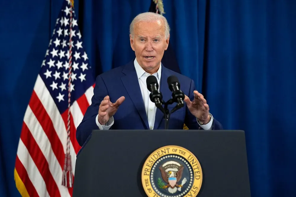 Tổng thống Mỹ Joe Biden họp báo ngày 13-7 về việc cựu Tổng thống Donald Trump bị tấn công khi vận động tranh cử. Ảnh: AP Tổng thống Mỹ Joe Biden đã lên tiếng vụ cựu Tổng thống Donald Trump bị tấn công khi vận động tranh cử