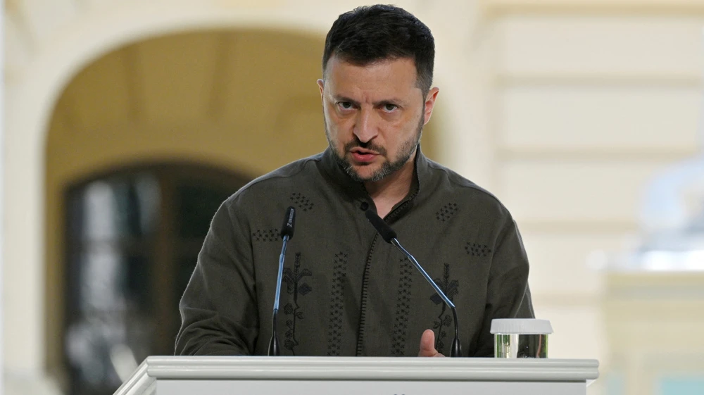 Tổng thống Ukraine Volodymyr Zelensky phát biểu tại thủ đô Kiev hôm 24-8 nhân kỷ niệm 33 năm Ngày Độc lập của Ukraine. Ảnh: AFP chien-su-nga-ukraine.jpg