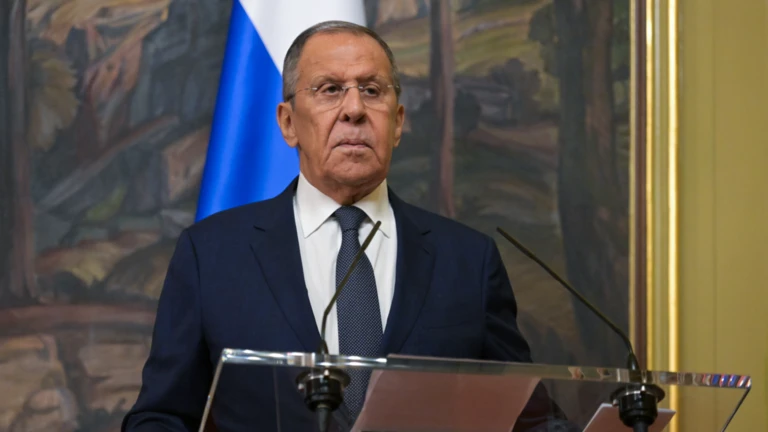 Ngoại trưởng Nga Sergei Lavrov. Ảnh: SPUTNIK Ông Lavrov: Quan hệ Nga - Pháp ‘ở mức thấp’ sau vụ CEO Telegram bị bắt
