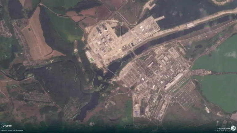 Ảnh vệ tinh Nhà máy điện hạt nhân Kursk, tỉnh Kursk (Nga) ngày 22-8. Ảnh: PLANET LABS Rủi ro nhà máy điện hạt nhân Kursk giữa chiến sự ác liệt