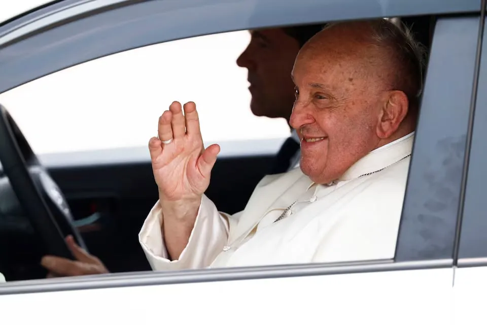 Giáo hoàng Francis.jpg