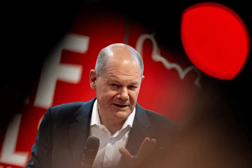 Tên lửa tầm xa Taurus.png