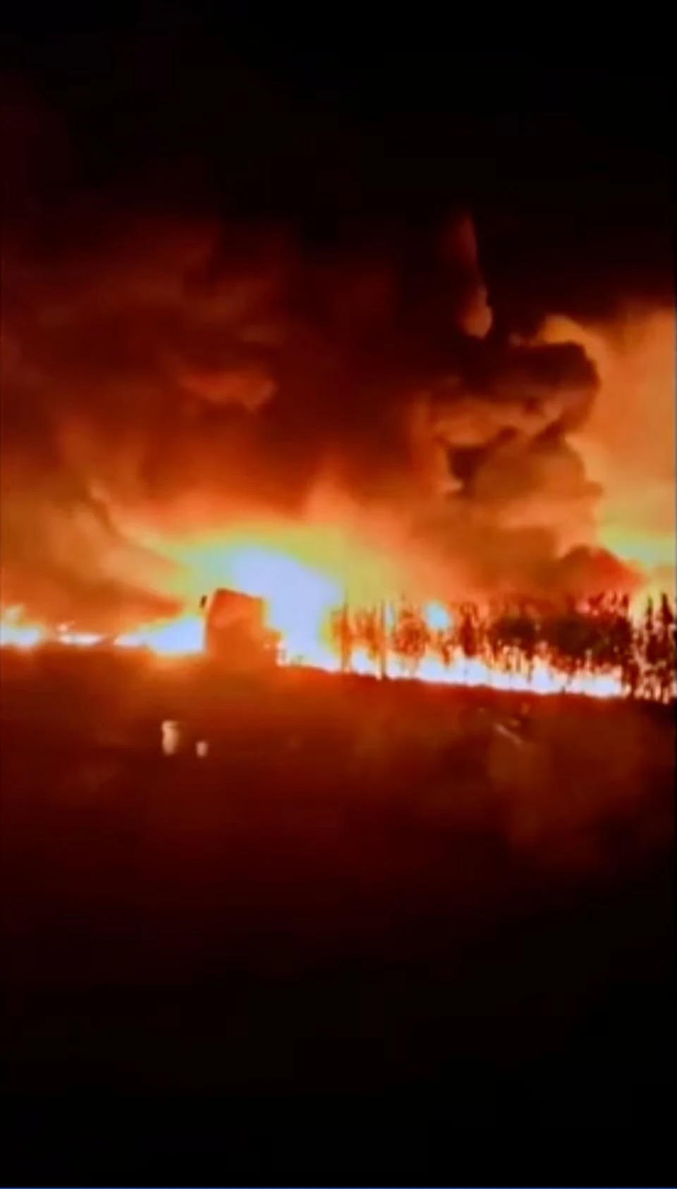 Nigeria: Nổ xe bồn làm 147 người chết, chính quyền tổ chức chôn tập thể