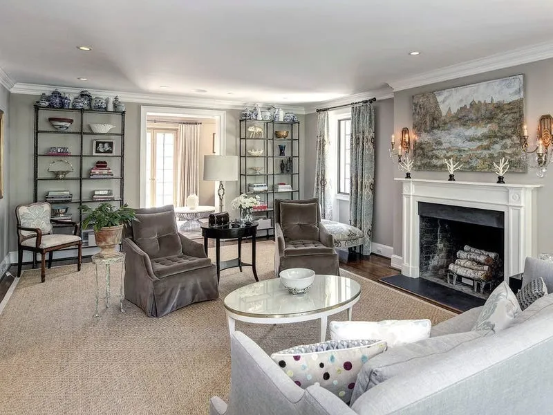 ben-trong-noi-o-cua-cac-cuu-tong-thong-my-sau-khi-roi-nha-trang (22).jpg