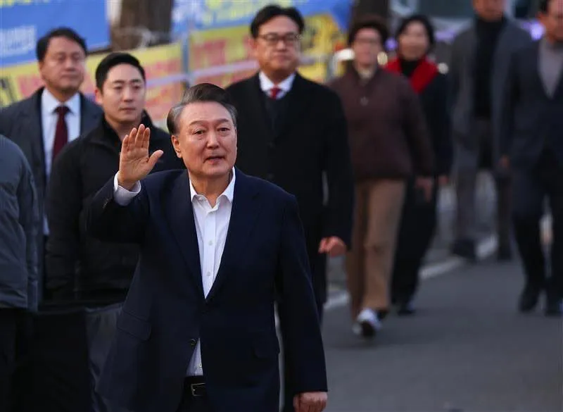 VIDEO: Tổng thống Yoon được trả tự do