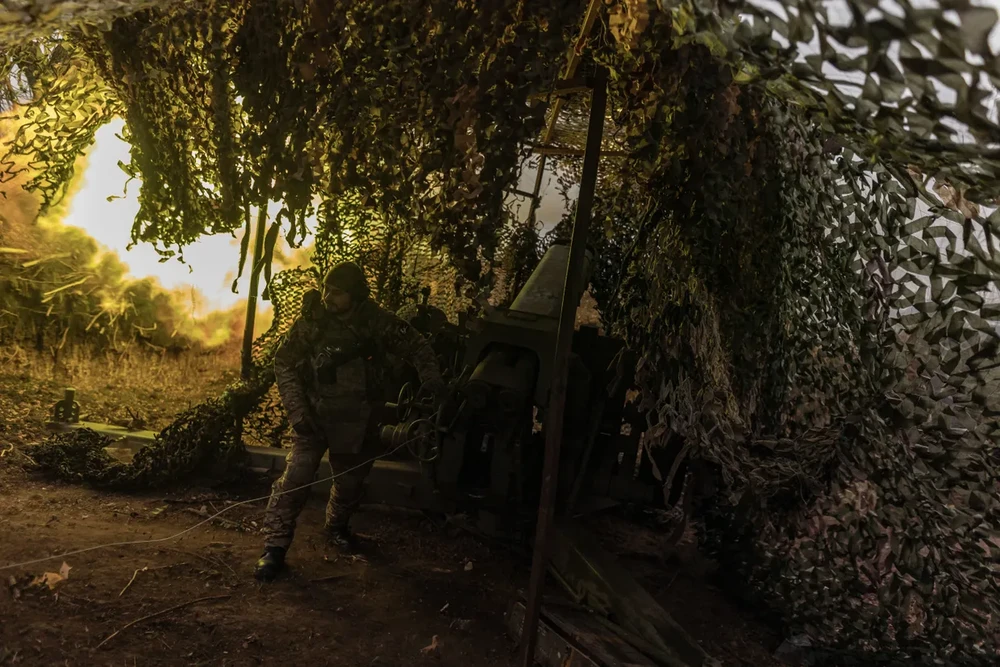 Chiến sự Nga - Ukraine 7-4: Ông Zelensky kêu gọi tăng áp lực lên Nga; Có tin ông Macron sẽ đại diện EU đàm phán với Nga