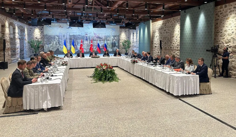 Cuộc đàm phán ba bên Thổ Nhĩ Kỳ-Nga-Ukraine tại TP Istanbul (Thổ Nhĩ Kỳ) ngày 16-5. Ảnh: ANADOLU AGENCY