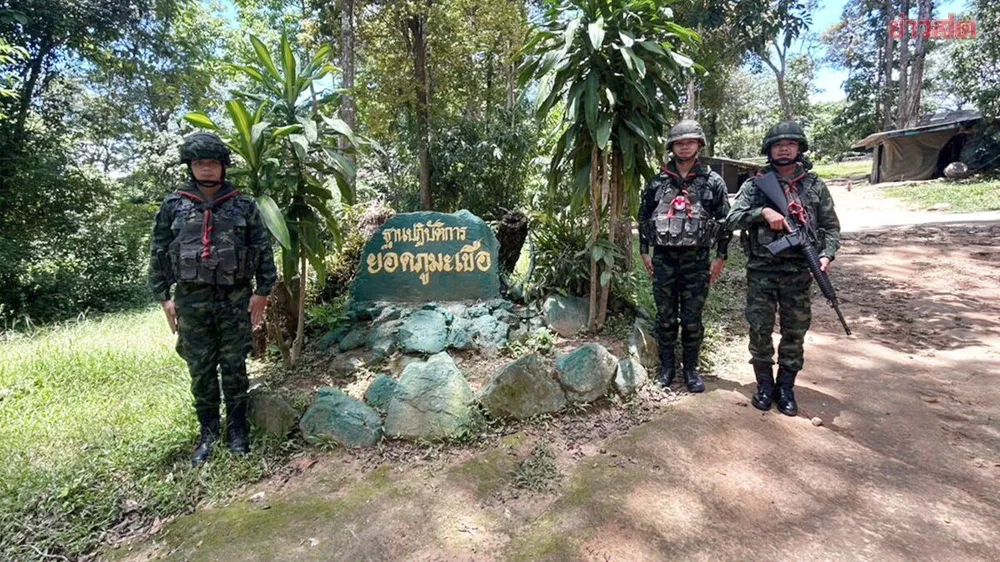 Căng thẳng biên giới Thái Lan - Campuchia: Giao tranh từ sáng sớm; Phnom Penh lần đầu thông tin về thương vong