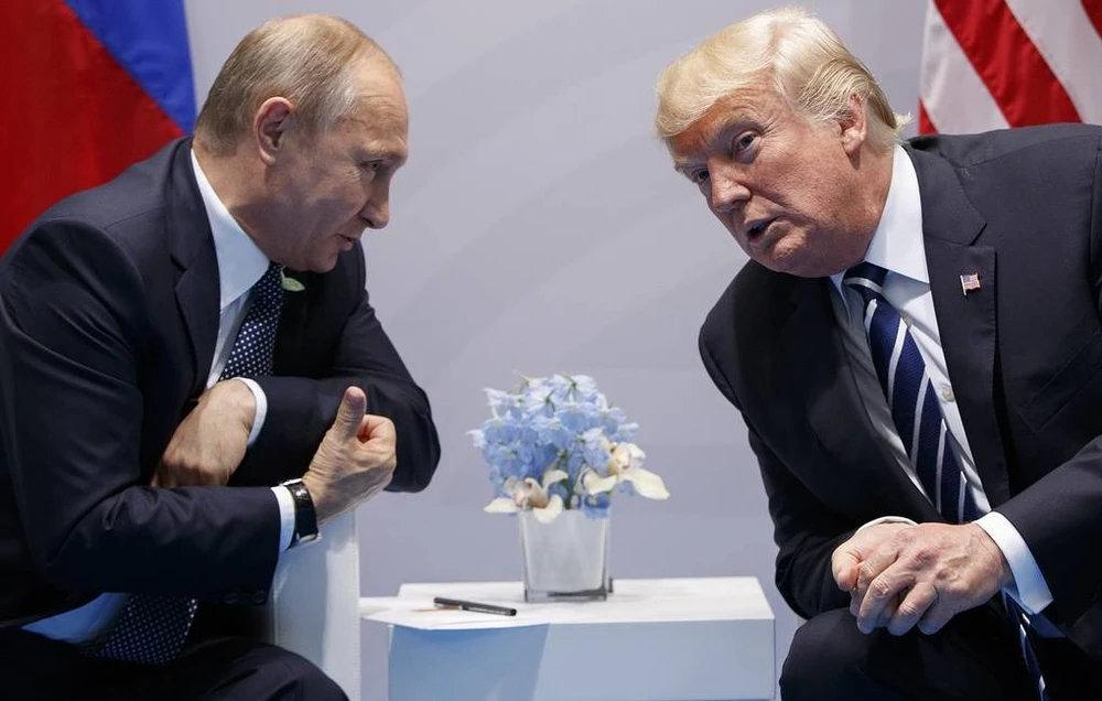 Ông Putin điện đàm ông Trump, đề cập vụ không kích vào dinh thự riêng