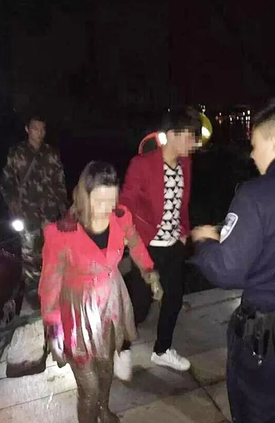 Bồ mới, bồ cũ cùng nhảy sông thử lòng bạn trai ảnh 3