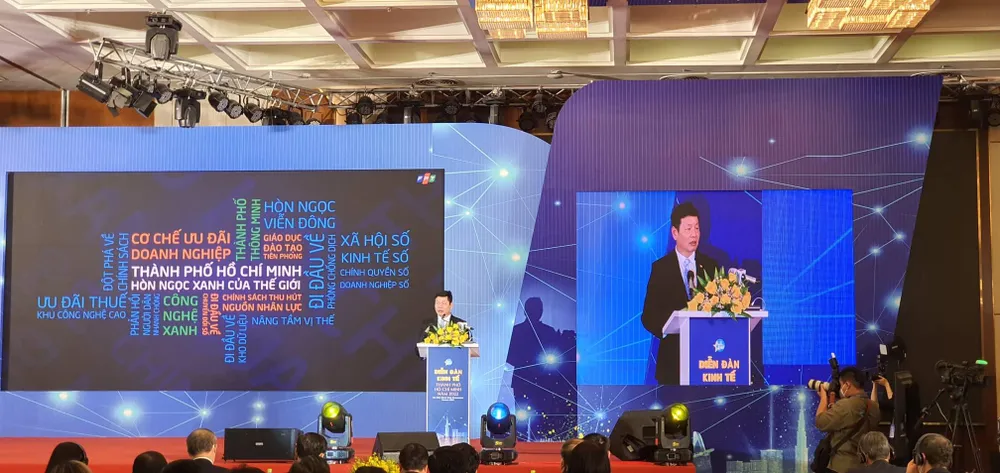 Sự kiện quan trọng thường niên do UBND TP.HCM tổ chức với sự tham gia của 1.000 đại biểu trong và ngoài nước.