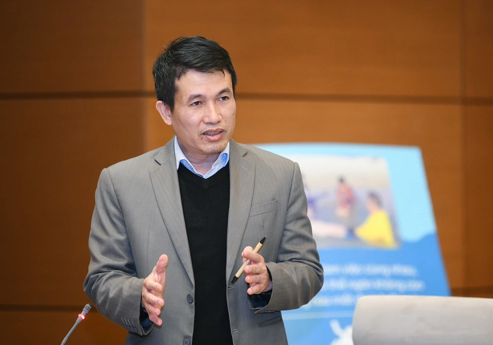 PGS-TS Phạm Việt Cường. Nong do con 2.jpg