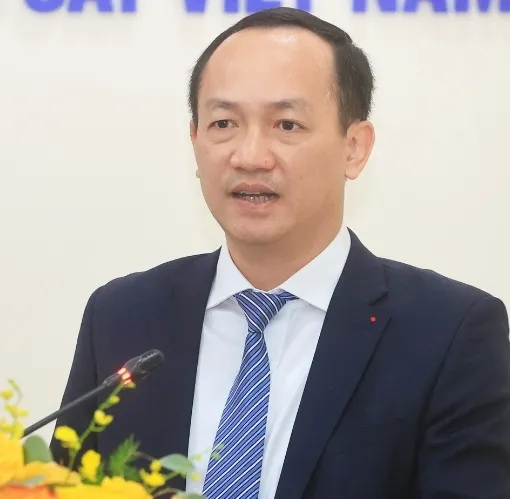 Ông Trần Thiện Cảnh, Cục Trưởng Cục Đường sắt Việt Nam. ong canh.jpg