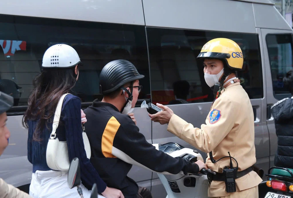 AN TOÀN GIAO THÔNG ĐƯỜNG BỘ.jpg