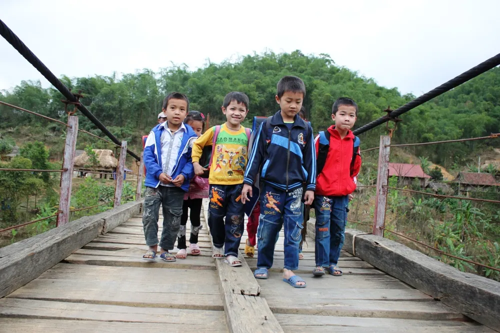 Lai Châu rà soát cầu treo sau vụ đứt cáp ảnh 1