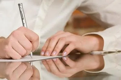 Bí mật đau lòng trong bản di chúc giấu kín của vợ ảnh 2