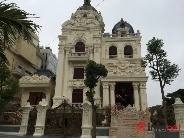 Lóa mắt 'phố cung điện' hoành tráng của đại gia Hải Phòng ảnh 2