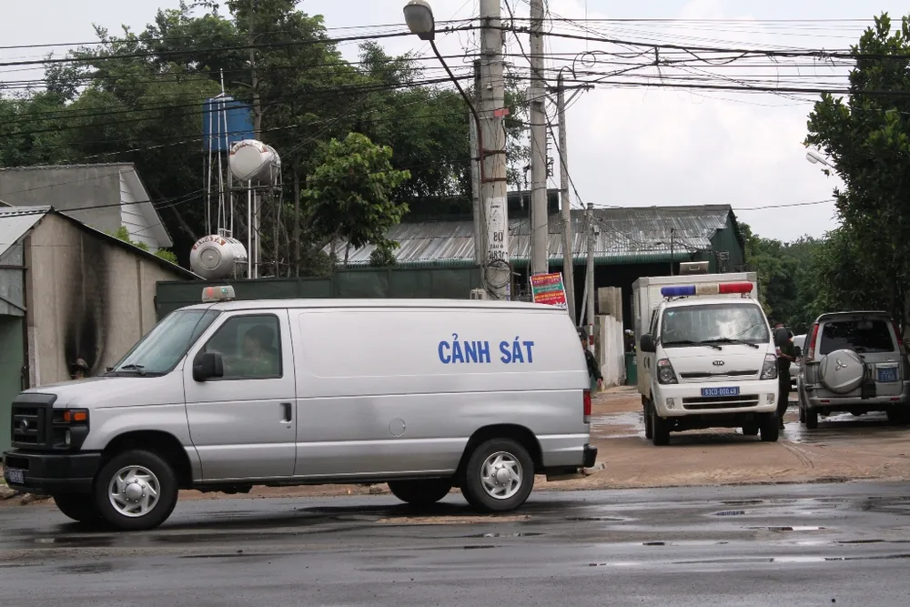 Kết thúc thực nghiệm hiện trường thảm sát Bình Phước ảnh 2 Kết thúc thực nghiệm hiện trường thảm sát Bình Phước ảnh 2