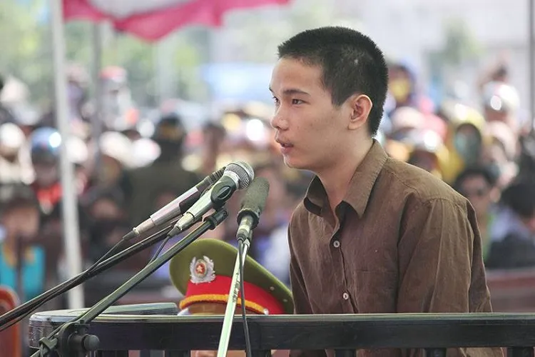 Chùm ảnh: Toàn cảnh phiên tòa xét xử trọng án thảm sát Bình Phước ảnh 27 Chùm ảnh: Toàn cảnh phiên tòa xét xử trọng án thảm sát Bình Phước ảnh 27