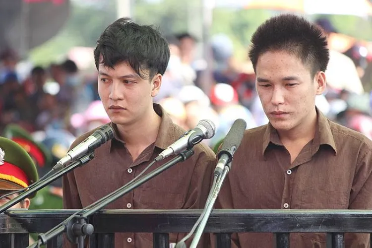 Xử vụ thảm sát Bình Phước: Dương, Tiến lãnh án tử, Thoại 16 năm tù ảnh 5 Xử vụ thảm sát Bình Phước: Dương, Tiến lãnh án tử, Thoại 16 năm tù ảnh 5
